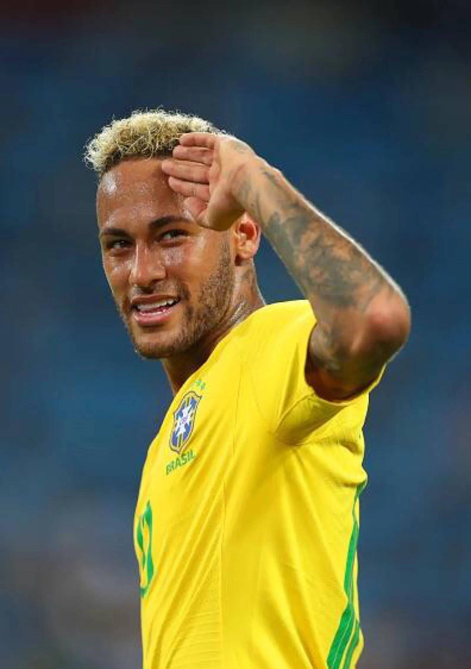 的加持下 的加持下