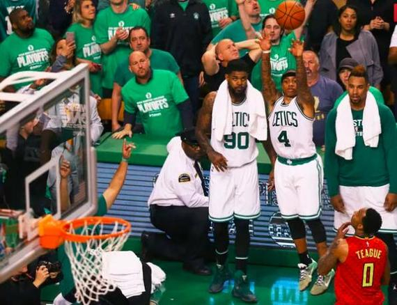 但俱乐部依 但俱乐部依