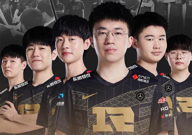 上展现出极 上展现出极