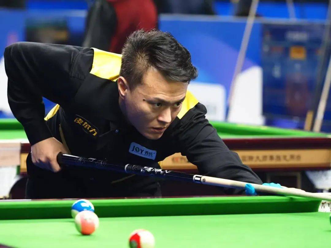 社交媒体推 社交媒体推