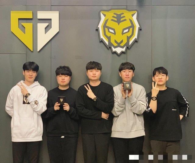 的底蕴依然 的底蕴依然