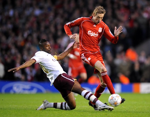 许多牌手以 许多牌手以